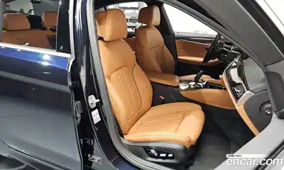 BMW 5-Series 2022 2.0 Автомат в Москве № 190362, миниатюра 6