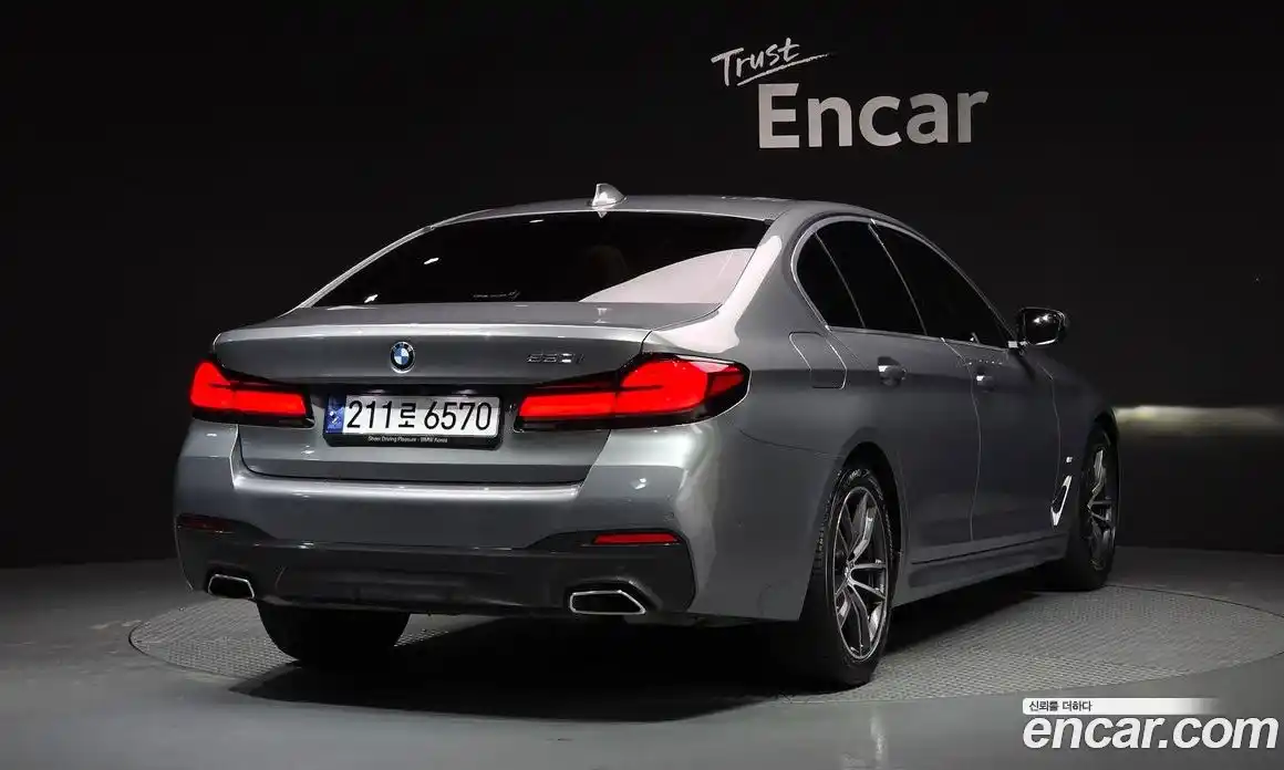 BMW 5-Series 2023 2.0 Автомат в Москве № 191783, фото 20