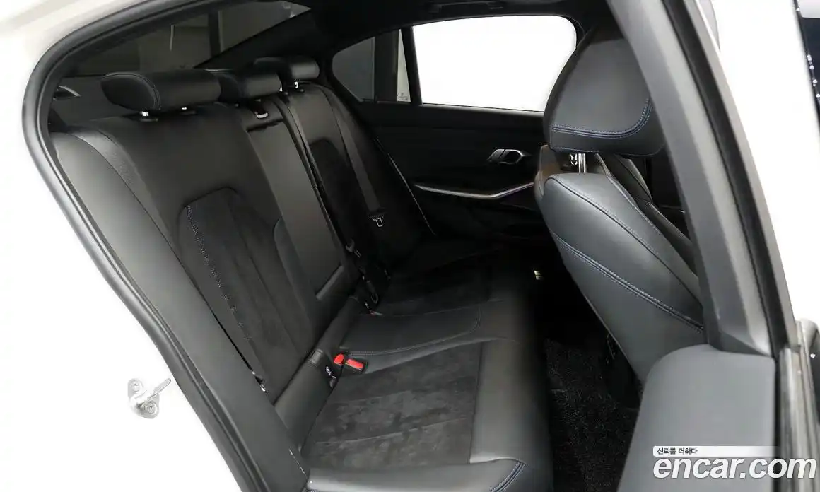 BMW 3-Series 2021 2.0 Автомат в Москве № 191929, фото 12