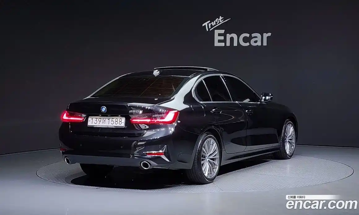 BMW 3-Series 2020 2.0 Автомат в Москве № 192068, фото 4