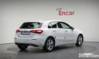 Mercedes-Benz A-Class 2025 2.0 Автомат в Москве № 193626, миниатюра 2