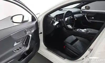 Mercedes-Benz A-Class 2025 2.0 Автомат в Москве № 193626, миниатюра 5