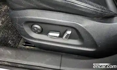 Audi Q3 2016 2.0 Автомат в Москве № 193877, миниатюра 11