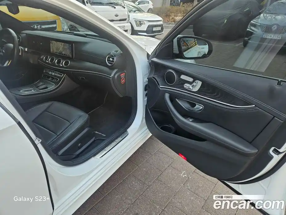 Mercedes-Benz E-Class 2021 1.9 Автомат в Москве № 194006, фото 16