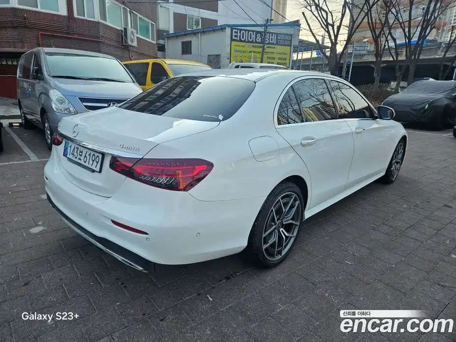 Mercedes-Benz E-Class 2021 1.9 Автомат в Москве № 194006, фото 5