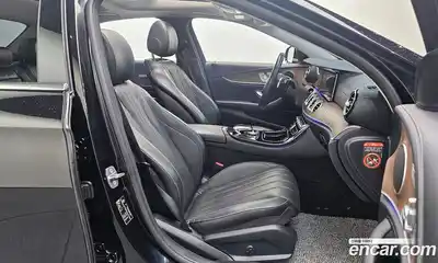 Mercedes-Benz E-Class, 2017