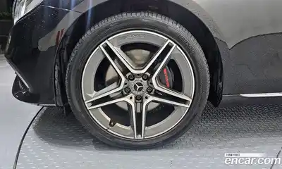 Mercedes-Benz E-Class 2017 2.0 Автомат в Москве № 194928, миниатюра 2