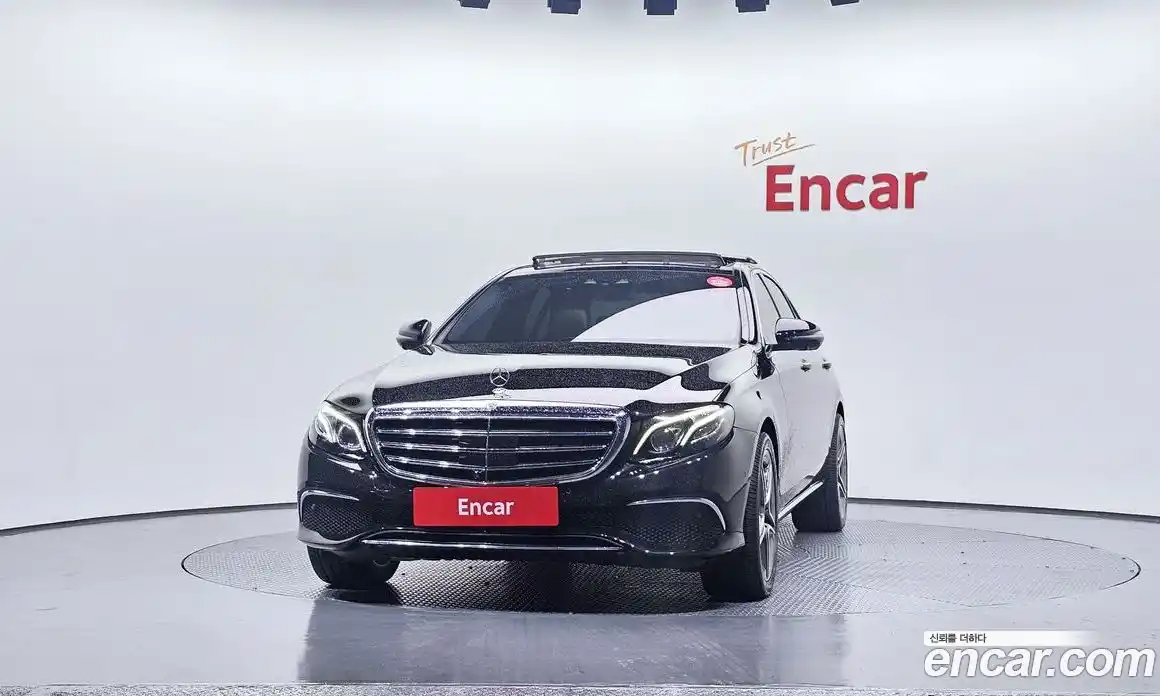 Mercedes-Benz E-Class 2017 2.0 Автомат в Москве № 194928, фото 8