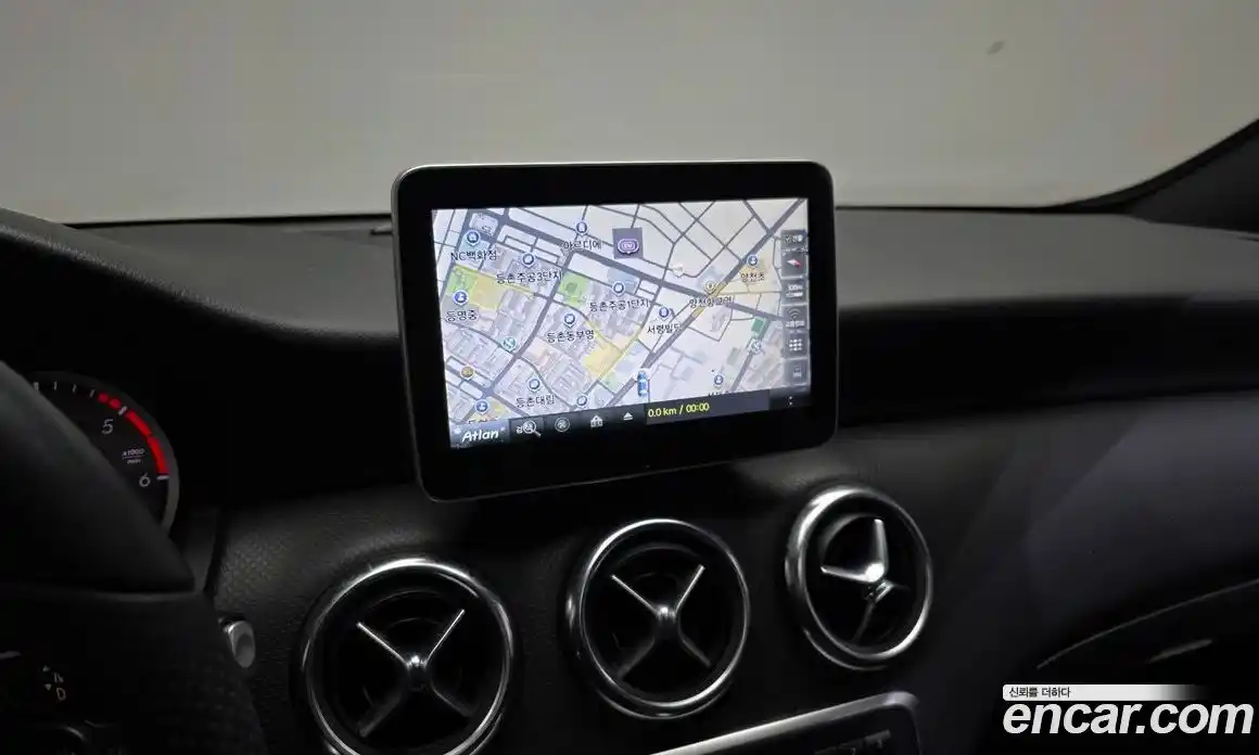 Mercedes-Benz A-Class 2014 1.8 Автомат в Москве № 195044, фото 18