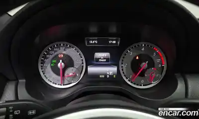 Mercedes-Benz A-Class 2014 1.8 Автомат в Москве № 195044, миниатюра 3