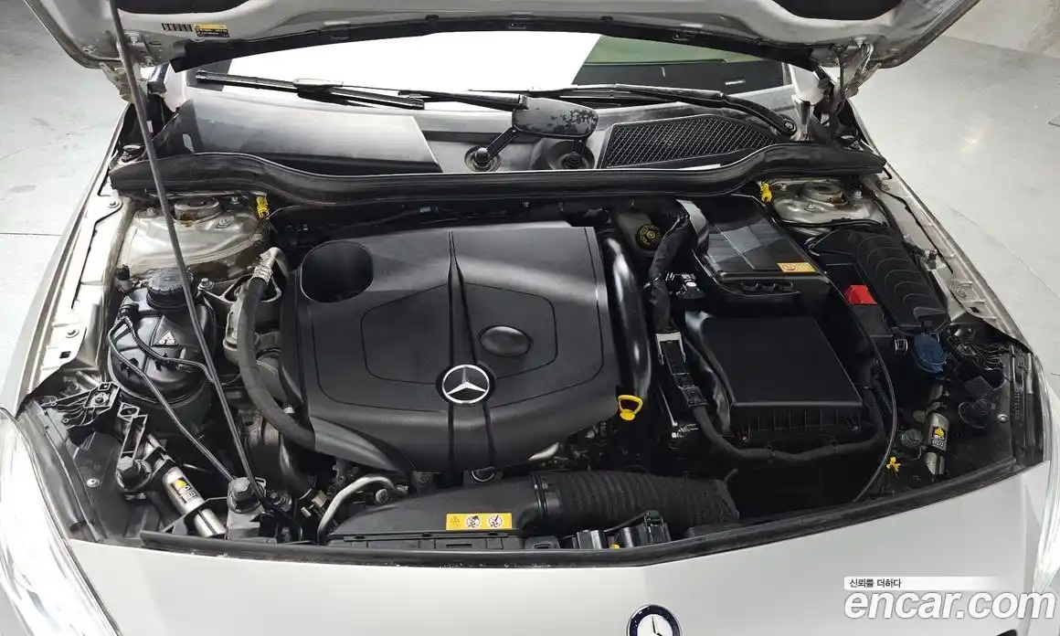 Mercedes-Benz A-Class 2014 1.8 Автомат в Москве № 195044, фото 10