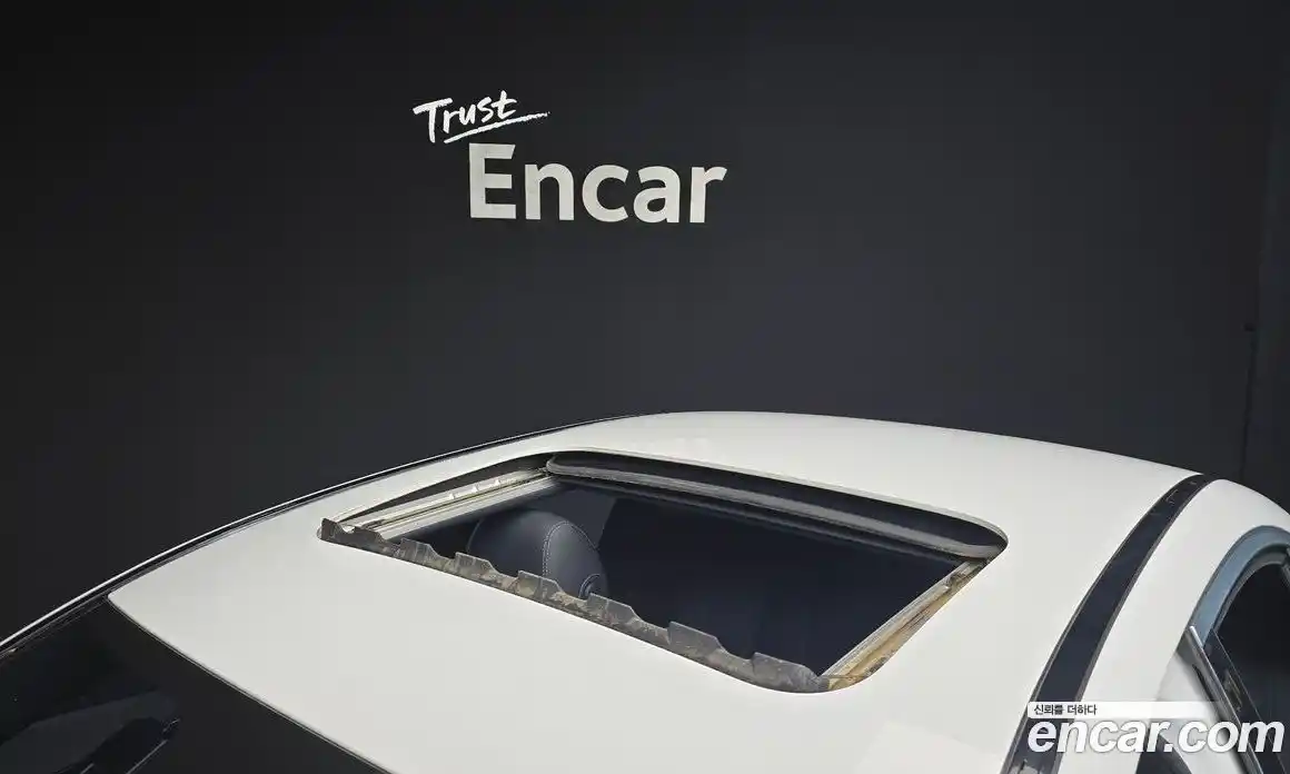 Mercedes-Benz E-Class 2019 2.0 Автомат в Москве № 195074, фото 4