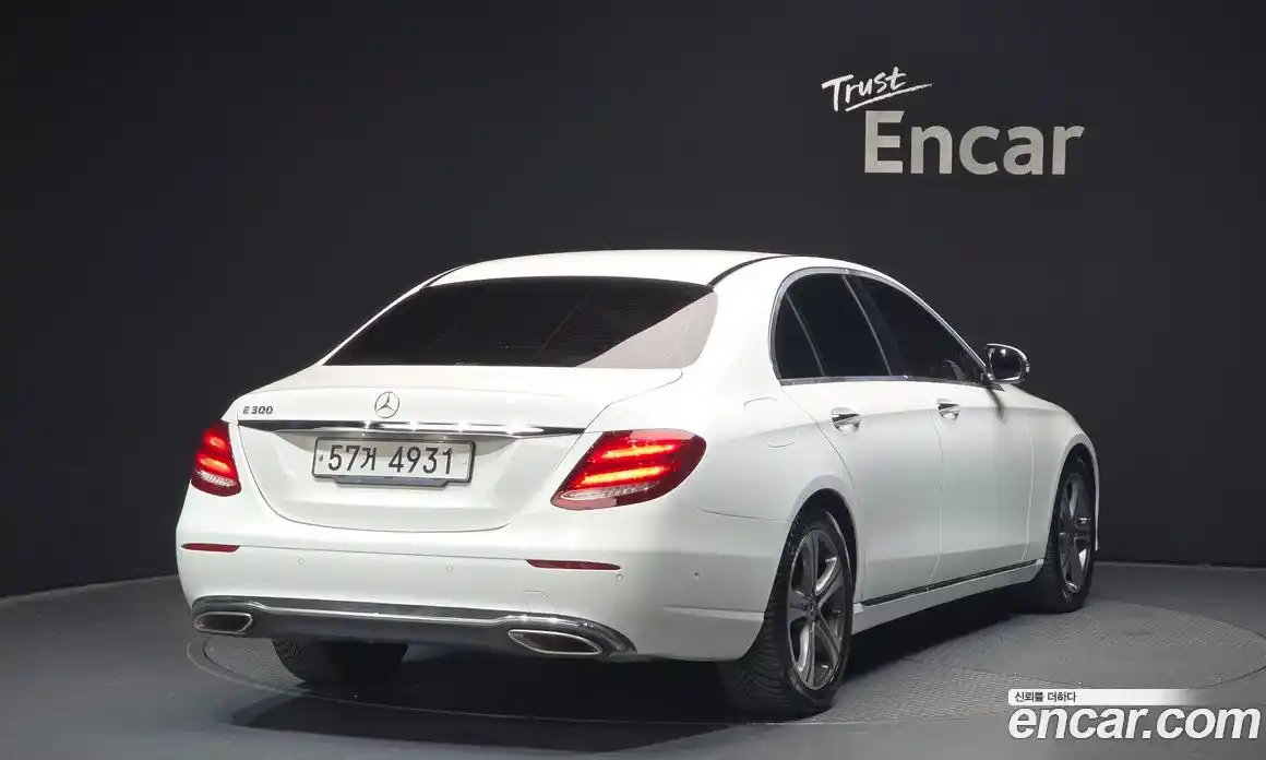Mercedes-Benz E-Class 2019 2.0 Автомат в Москве № 195074, фото 7