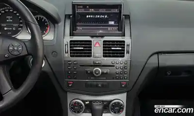 Mercedes-Benz C-Class 2010 1.8 Автомат в Москве № 195418, миниатюра 6