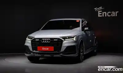 Audi Q7 2023 3.0 Автомат в Москве № 196167, миниатюра 3