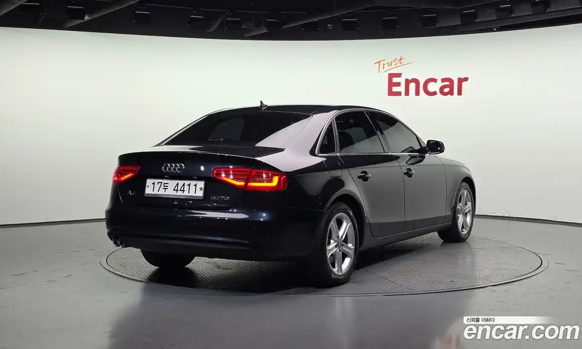 Audi A4 2015 2.0 Автомат в Москве № 196651, фото 4