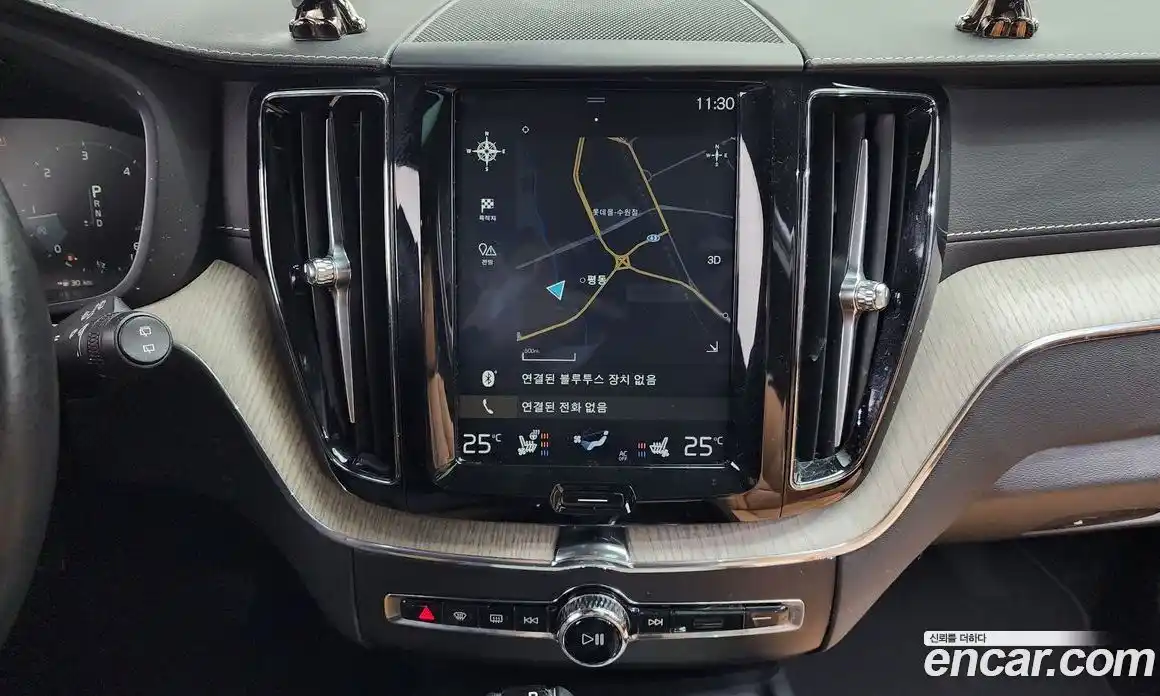 Volvo XC60 2019 2.0 Автомат в Москве № 196977, фото 15