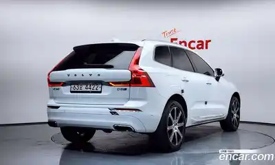 Volvo XC60 2019 2.0 Автомат в Москве № 196977, миниатюра 2
