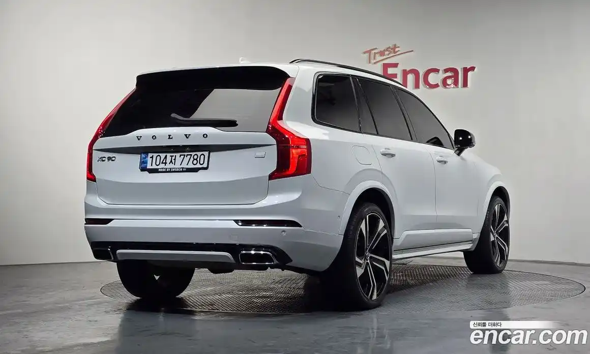 Volvo XC90 2021 2.0 Автомат в Москве № 197017, фото 9