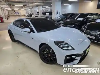 Porsche Panamera, 2025