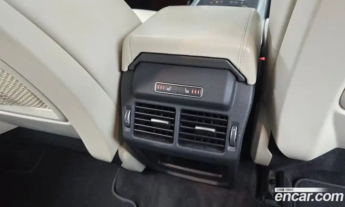 Land Rover Range-Rover Evoque 2017 2.0 Автомат в Москве № 198160, фото 7