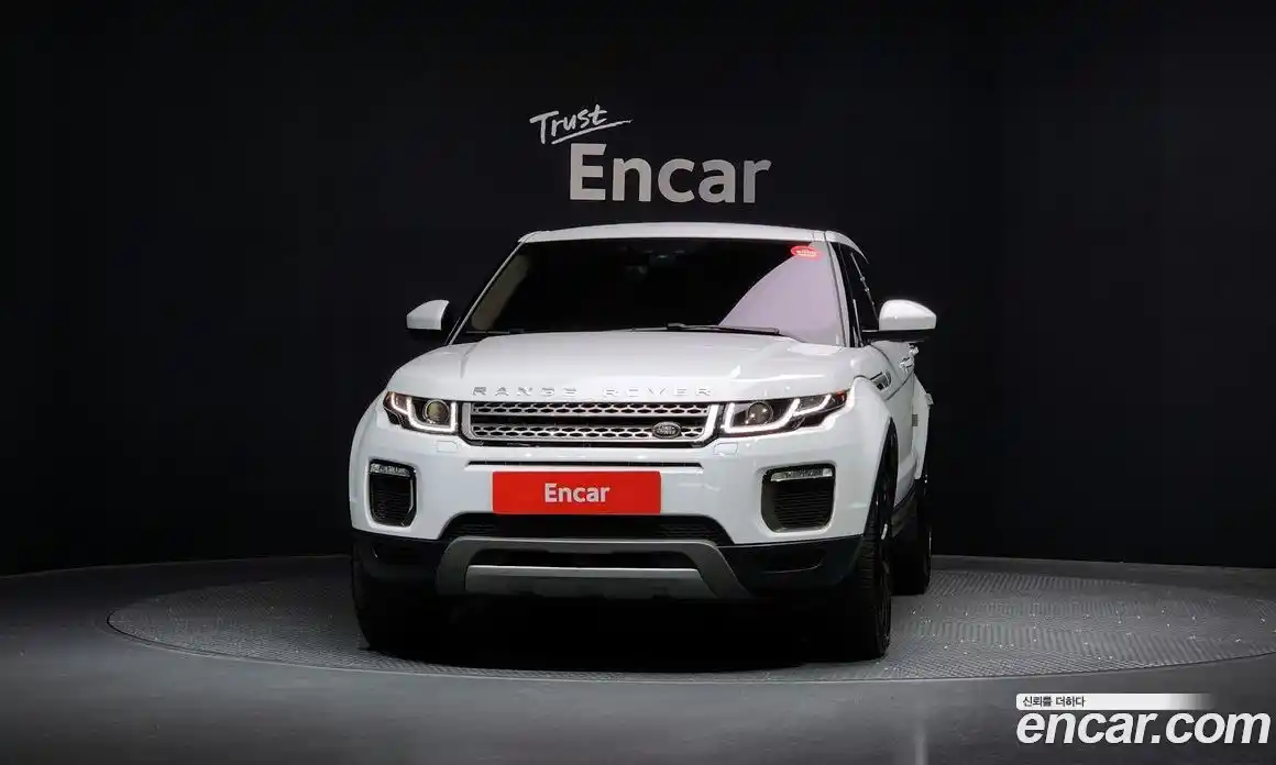 Land Rover Range-Rover Evoque 2017 2.0 Автомат в Москве № 198160, фото 10