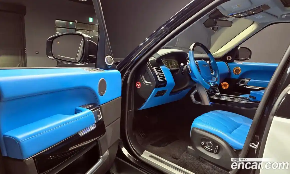 Land Rover Range-Rover 2017 5.0 Автомат в Москве № 198204, фото 19