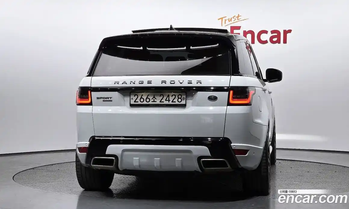 Land Rover Range-Rover Sport 2018 3.0 Автомат в Москве № 198227, фото 20