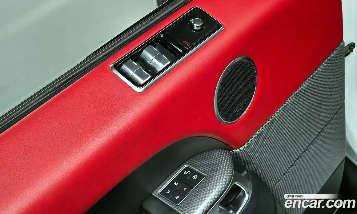 Land Rover Range-Rover Sport 2018 3.0 Автомат в Москве № 198227, фото 5