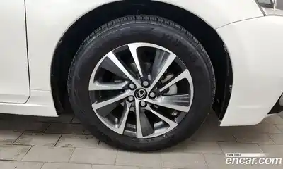 Lexus CT200h 2018 1.8 Автомат в Москве № 198864, миниатюра 5