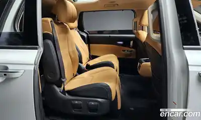 Kia Canival 2023 2.2 Автомат в Москве № 19896, миниатюра 4