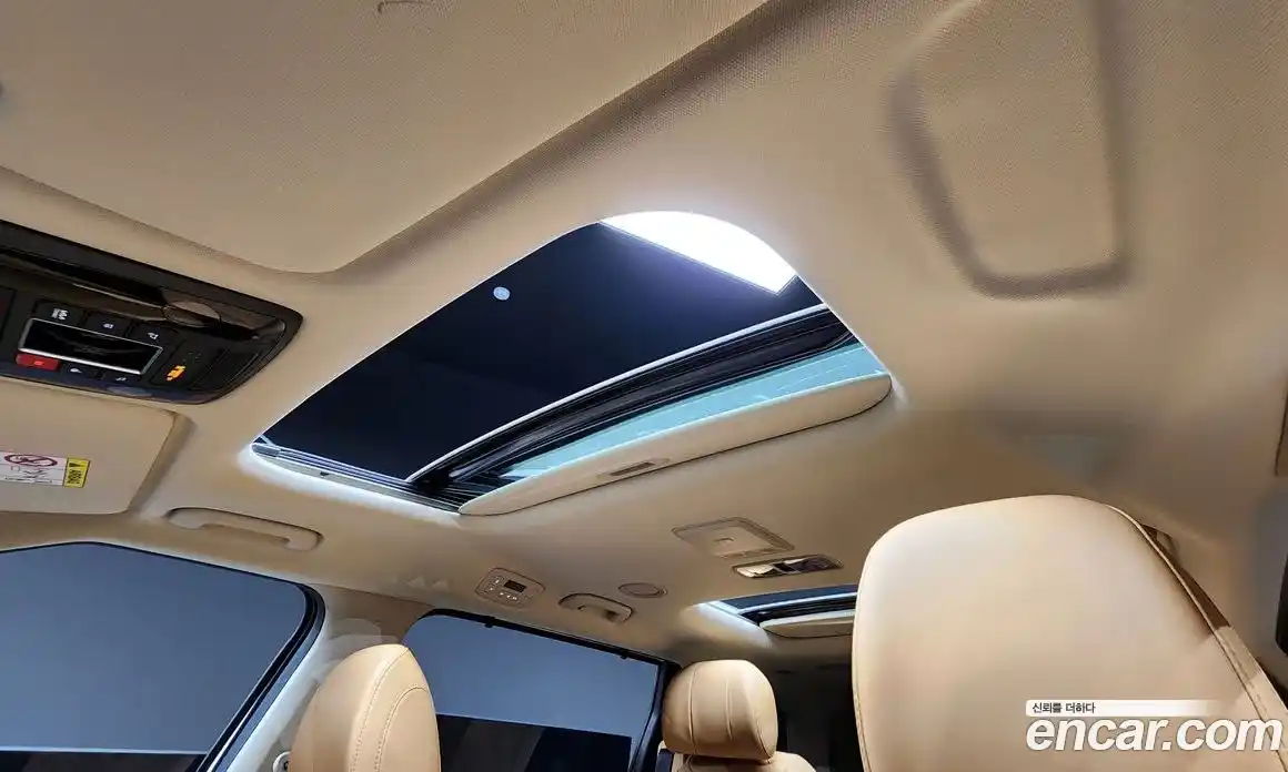 Kia Canival 2023 2.2 Автомат в Москве № 19896, фото 9