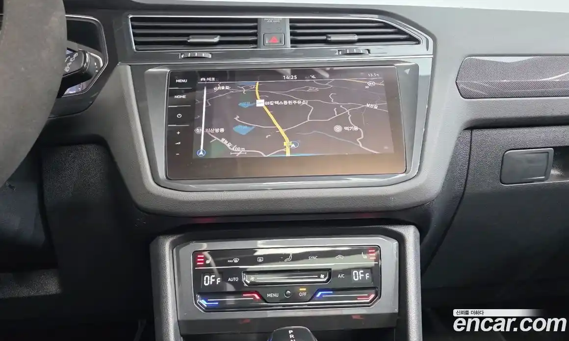 Volkswagen Tiguan 2024 2.0 Автомат в Москве № 198976, фото 15