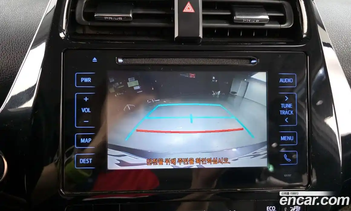 Toyota Prius 2018 1.8 Автомат в Москве № 199686, фото 6