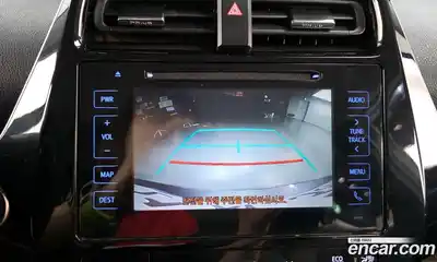 Toyota Prius 2018 1.8 Автомат в Москве № 199686, миниатюра 6