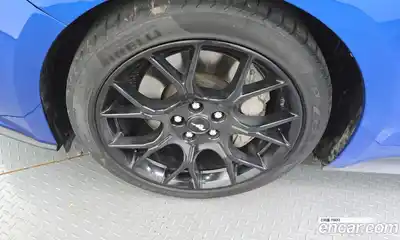 Ford Mustang 2020 2.3 Автомат в Москве № 199853, миниатюра 3