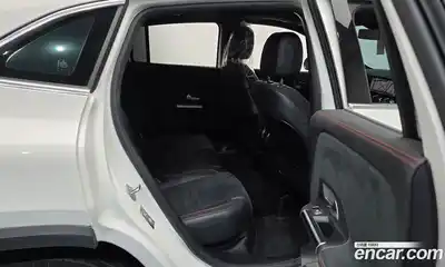 Mercedes-Benz GLA-Class 2023 2.0 Автомат в Москве № 202517, миниатюра 11