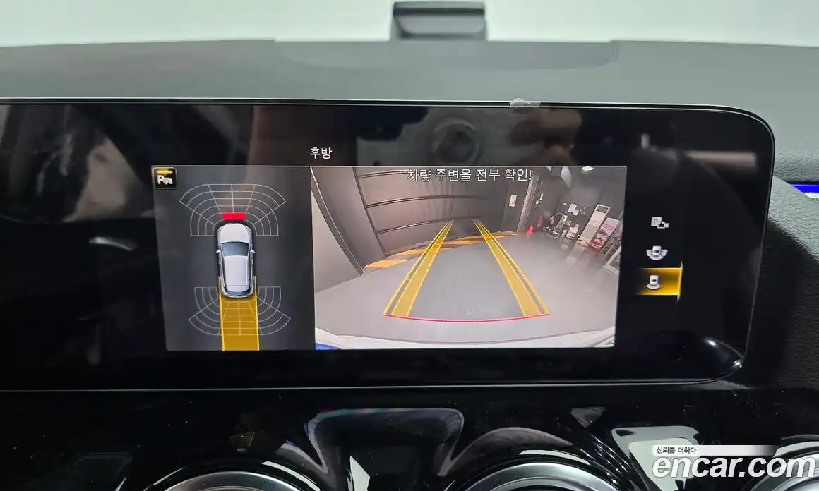 Mercedes-Benz GLA-Class 2023 2.0 Автомат в Москве № 202517, фото 14