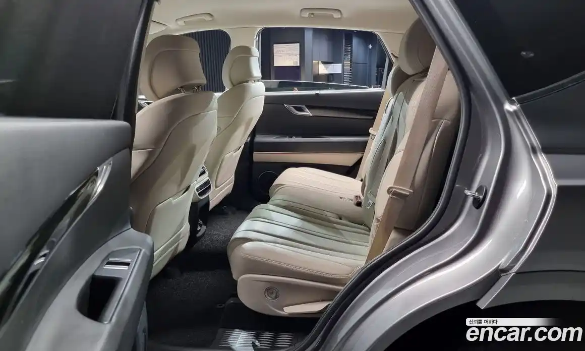 Genesis GV80 2021 3.0 Автомат в Москве № 205070, фото 4