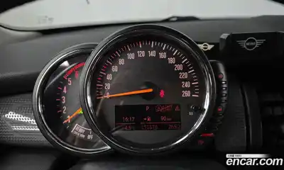 Mini Cooper 2015 1.5 Автомат в Москве № 205357, миниатюра 8