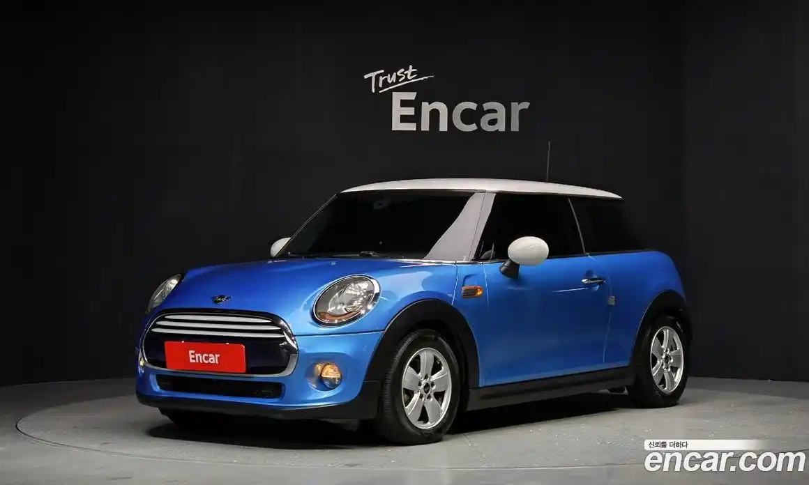 Mini Cooper 2015 1.5 Автомат в Москве № 205357, фото 9