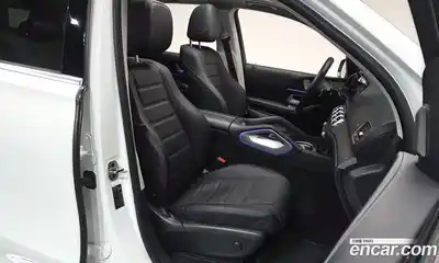 Mercedes-Benz GLE-Class 2024 3.0 Автомат в Москве № 206316, миниатюра 4