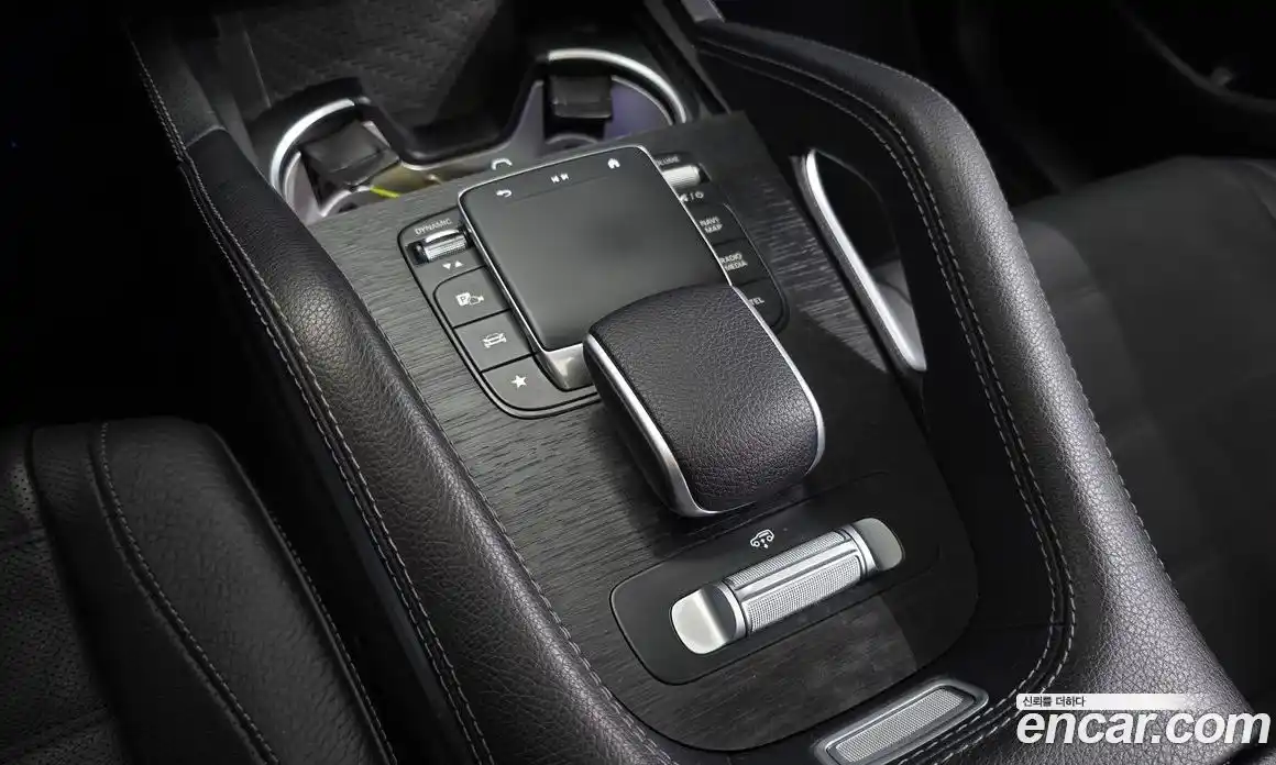 Mercedes-Benz GLE-Class 2024 3.0 Автомат в Москве № 206316, фото 6