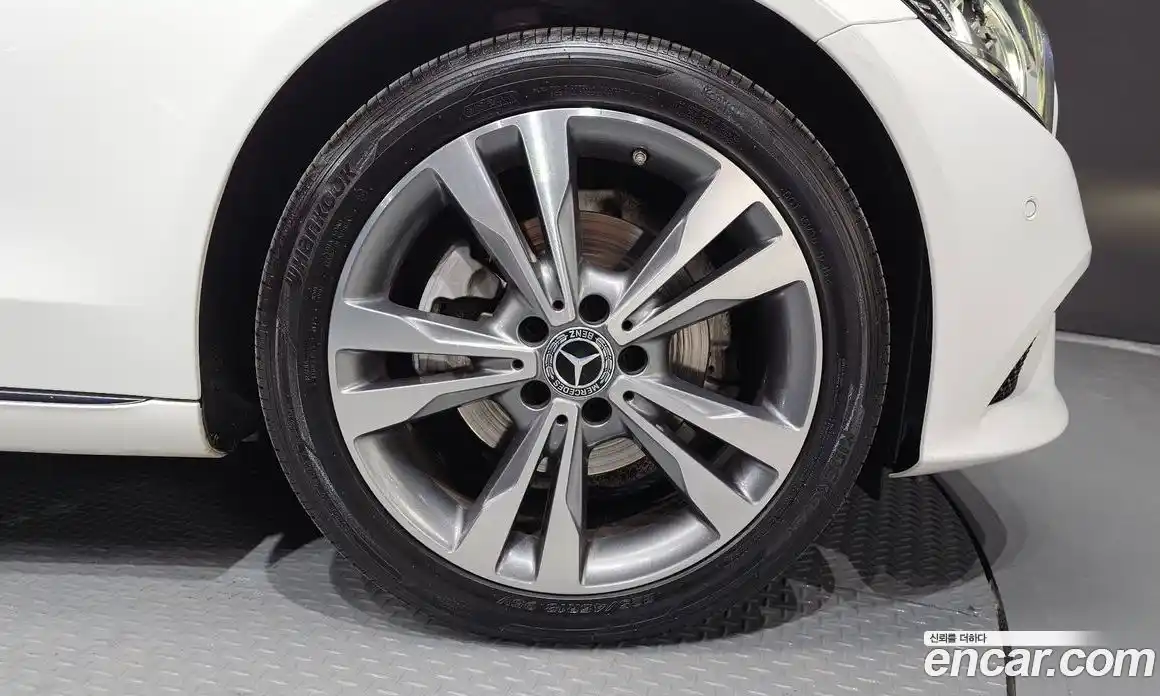 Mercedes-Benz C-Class 2019 1.9 Автомат в Москве № 209051, фото 16