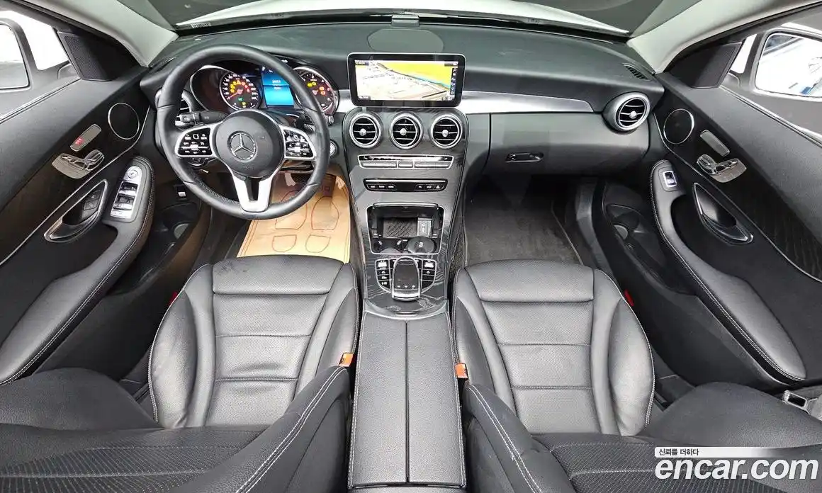 Mercedes-Benz C-Class 2019 1.9 Автомат в Москве № 209051, фото 19