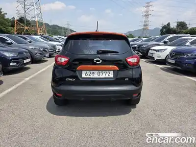 Renault QM3 2015 1.5 Автомат в Москве № 210021, миниатюра 4