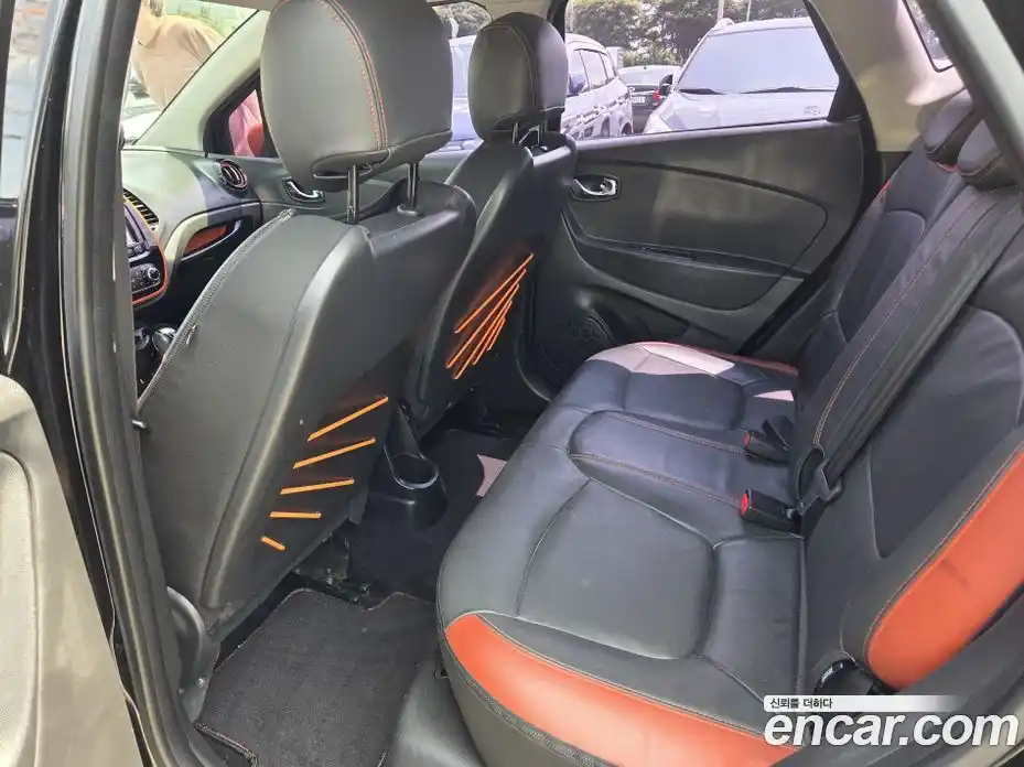 Renault QM3 2015 1.5 Автомат в Москве № 210021, фото 10