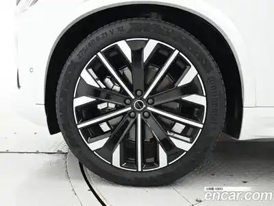 Volvo XC90 2026 2.0 Автомат в Москве № 212762, миниатюра 5