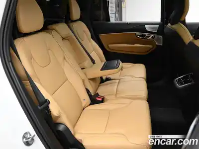 Volvo XC90 2025 2.0 Автомат в Москве № 212772, миниатюра 12