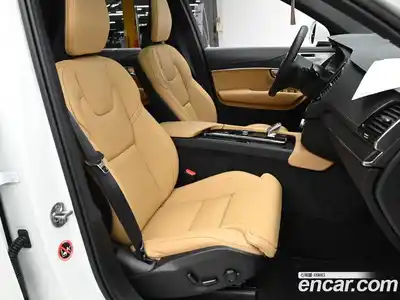 Volvo XC90 2025 2.0 Автомат в Москве № 212772, миниатюра 10